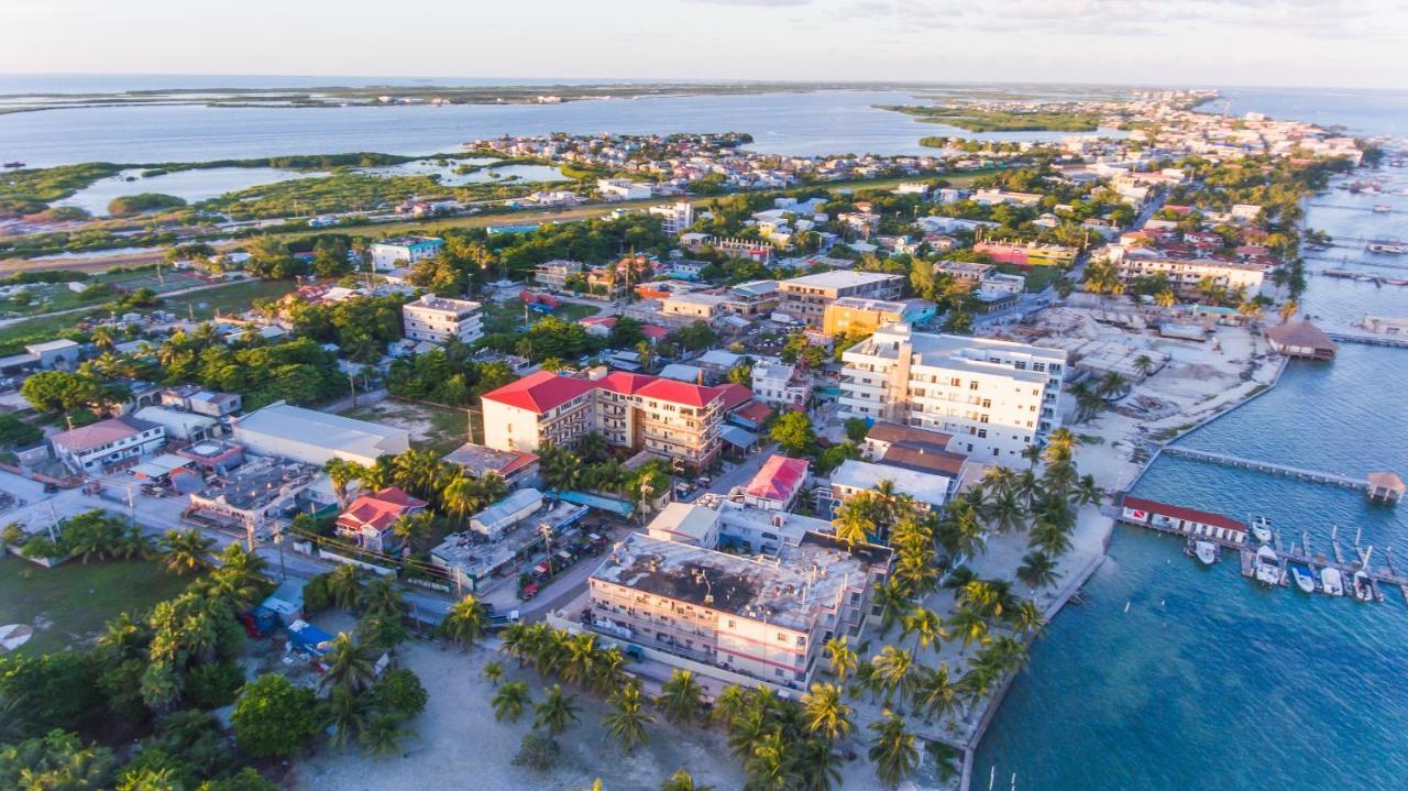 Tropical Palace Hotel Сан Педро Екстериор снимка