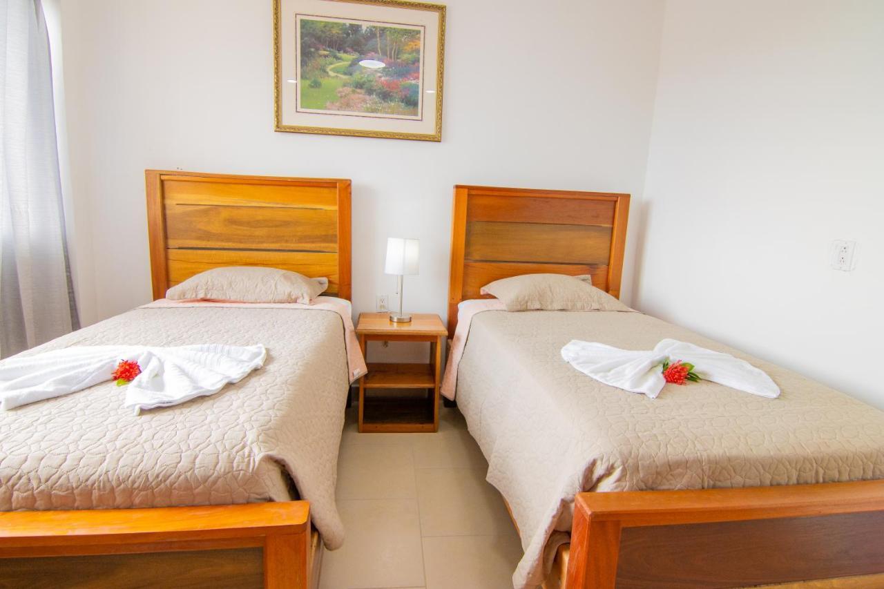 Tropical Palace Hotel Сан Педро Екстериор снимка