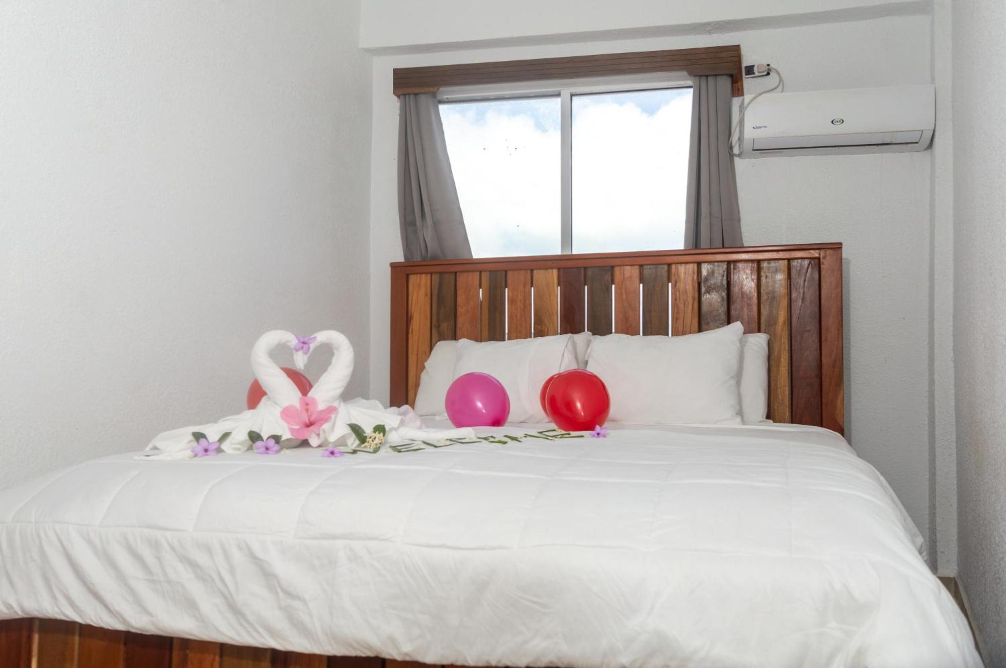 Tropical Palace Hotel Сан Педро Екстериор снимка
